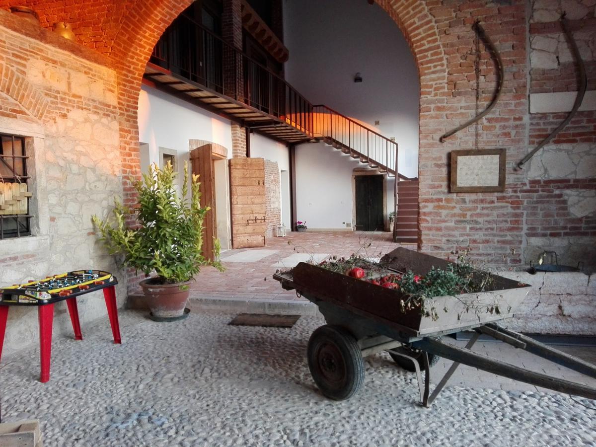 Agriturismo La Sophora Montegaldella Bagian luar foto