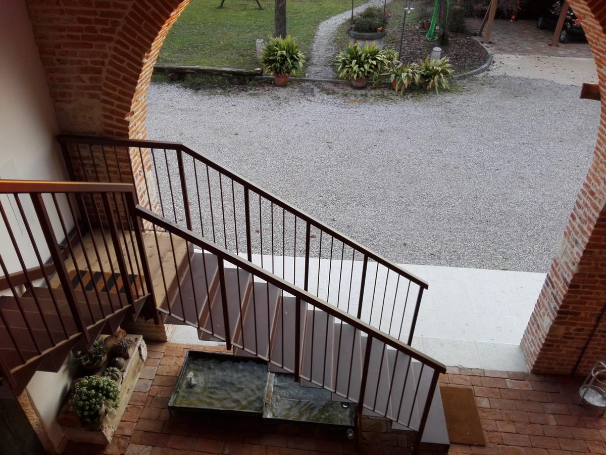 Agriturismo La Sophora Montegaldella Bagian luar foto