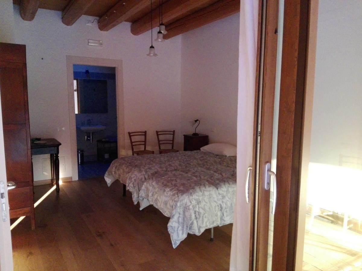 Agriturismo La Sophora Montegaldella Bagian luar foto
