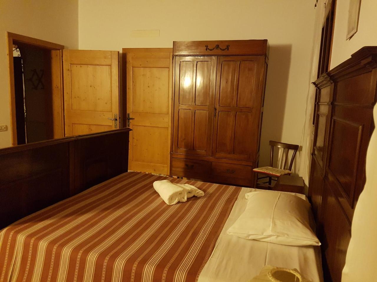 Agriturismo La Sophora Montegaldella Bagian luar foto